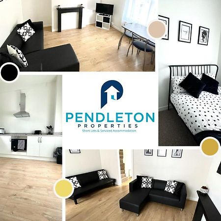 فيلا بريستونفي Modern 3 Bed House With Free Parking And Wi-Fi المظهر الخارجي الصورة