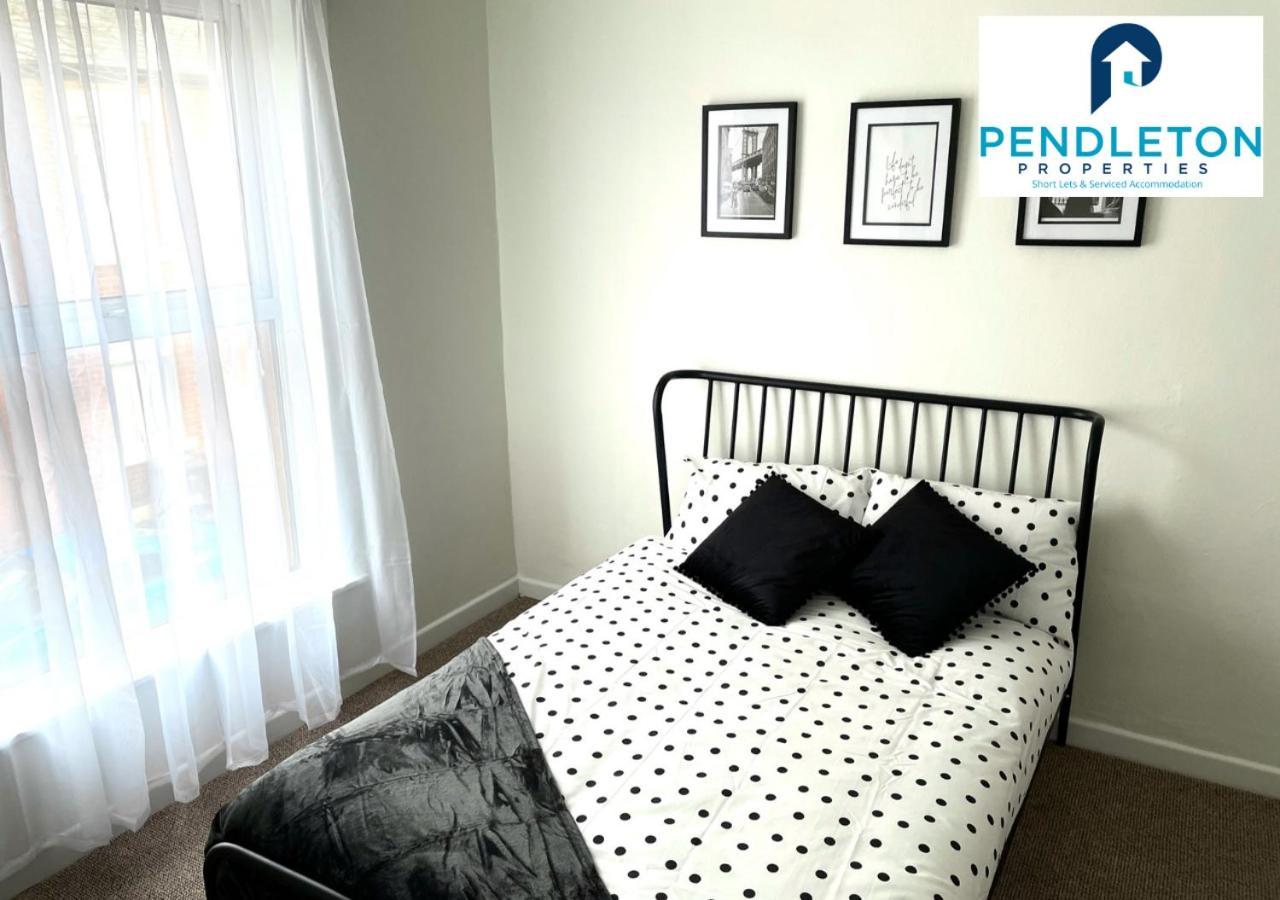 فيلا بريستونفي Modern 3 Bed House With Free Parking And Wi-Fi المظهر الخارجي الصورة